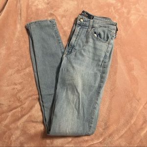 Hollister Ultra High Rise Super Skinny Jeans